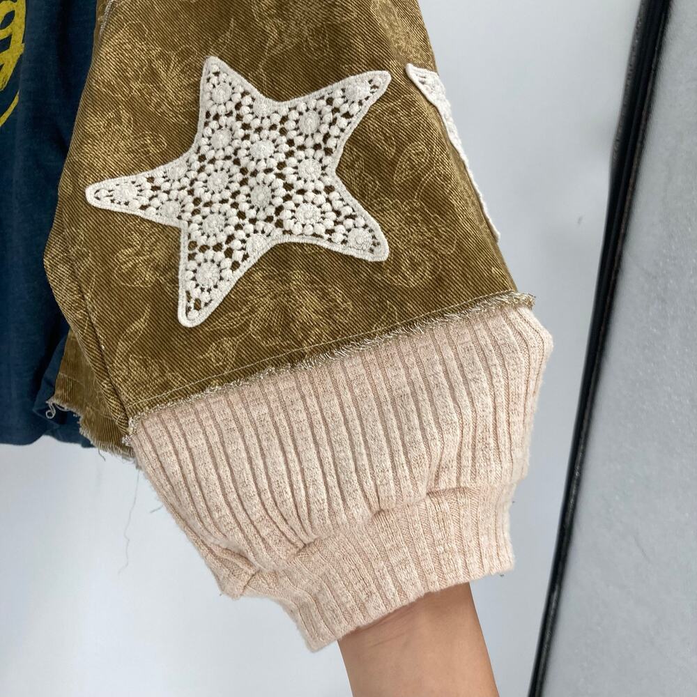 Upcycled Boho Star Train Graphic Oversized Balloon Sleeve One Size Top - Picture 6 of 10